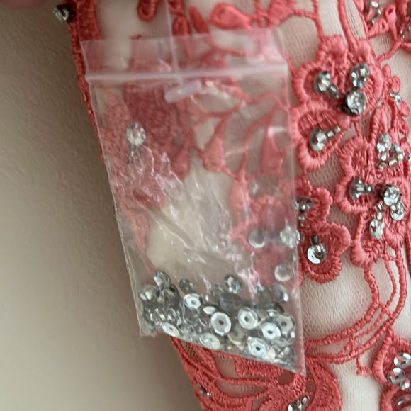 NIGHT STUDIO Coral Rhinestone PROM Embroidered Bodice  Bridesmaid Dress 8 - Picture 14 of 16